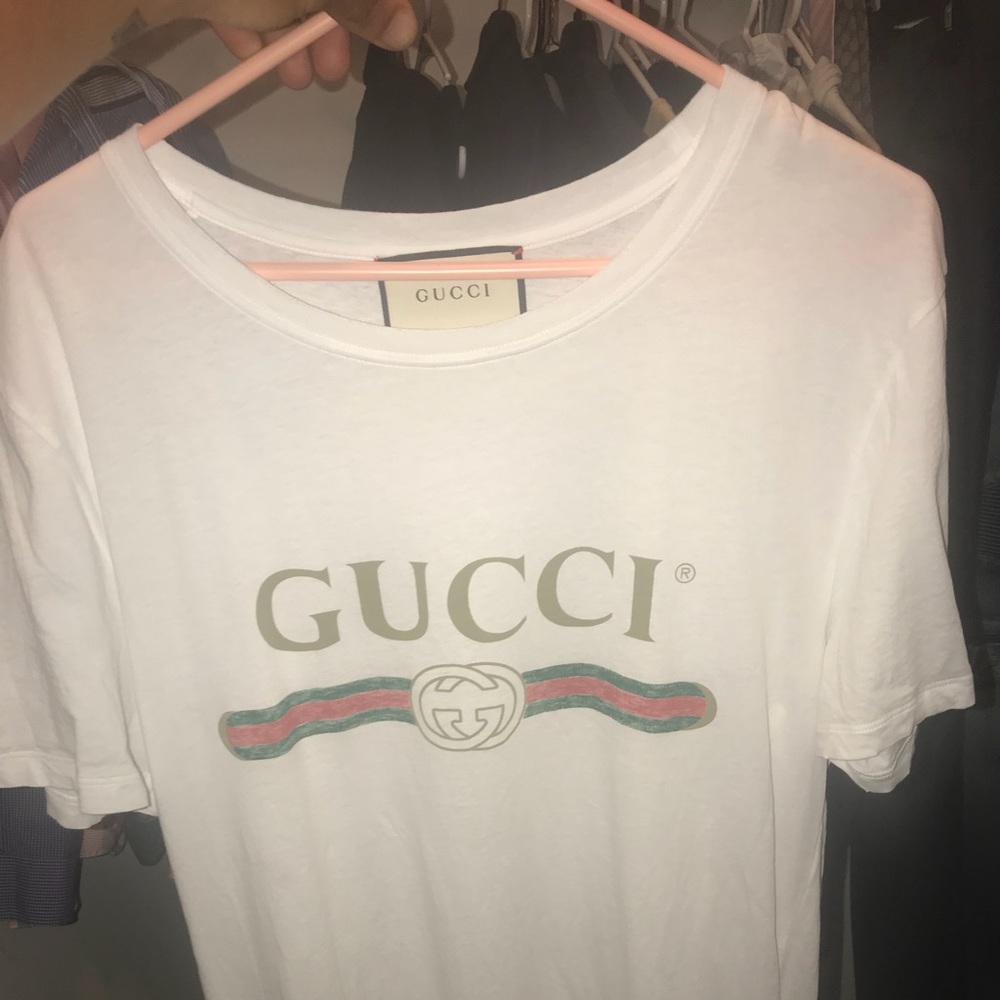 Men’s Gucci white Tee